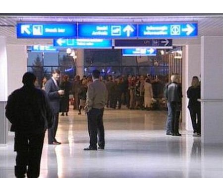 Ежегодно услугами кишиневского аэропорта пользуются сотни тысяч пассажиров. 