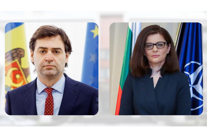 Глава МИДЕИ Нику Попеску проводит встречу с министром иностранных дел Болгарии Теодорой Генчовской.