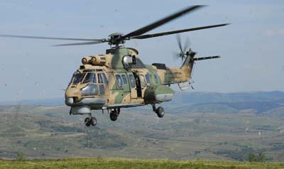 Un elicopter militar s-a prăbuşit într-o localitate din judeţul Bacău. Foto: simbol