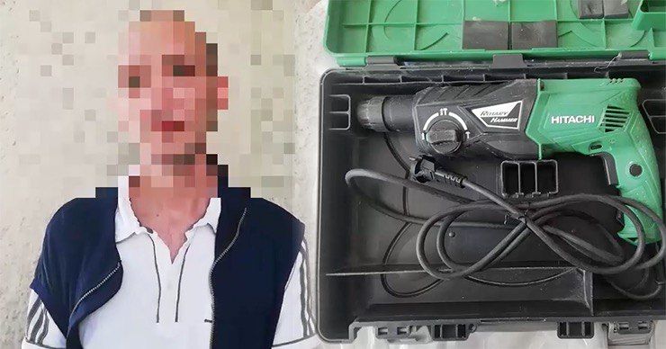 Полиции задержали жителя столицы, подозреваемого в совершении кражи из кладовки жилого дома. Фото: Point.md.