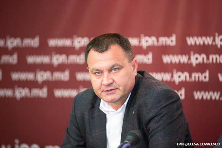 Депутаты одобрили заявление об отставке главы НАРС Анатолия Загородного.