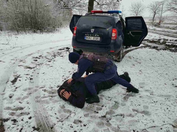 Autorităţile Moldovei îl ţin ilegal în arest pe un cetăţean al GeorgieI. 
