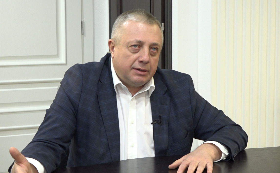 Директор Института устной истории Алексей Тулбуре.