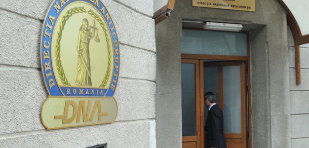 Sergiu Lucinschi a cerut remiterea sumei de bani pretinse pentru a-și retrage plângerea penală împotriva lui Alexandru Horpos. Foto: incomod.ph