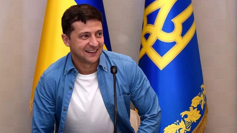 Зеленский назвал первые сто дней своего президентства "тихой прогулкой".