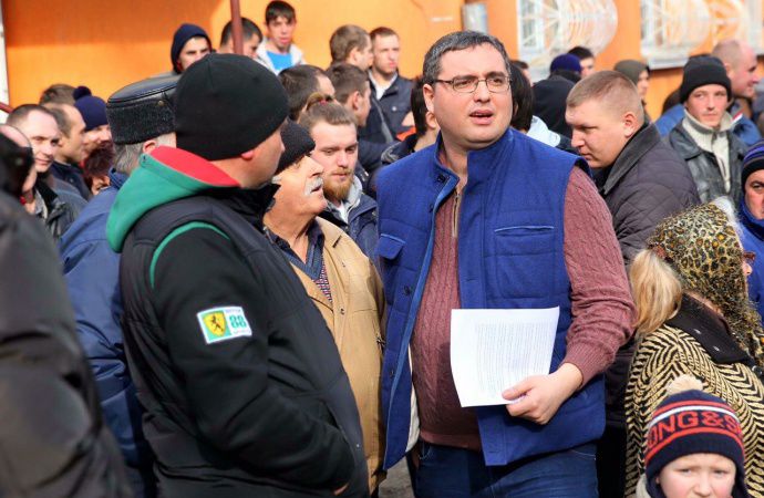 Почему Усатого во второй раз не допускают к выборам.