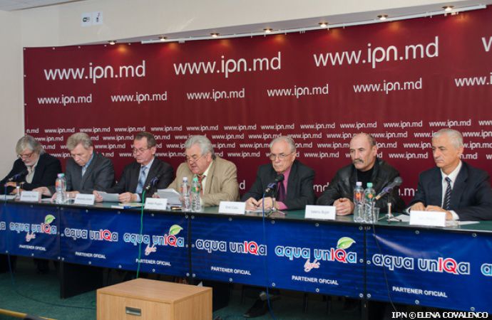 Плугару отказался от намерения баллотироваться.