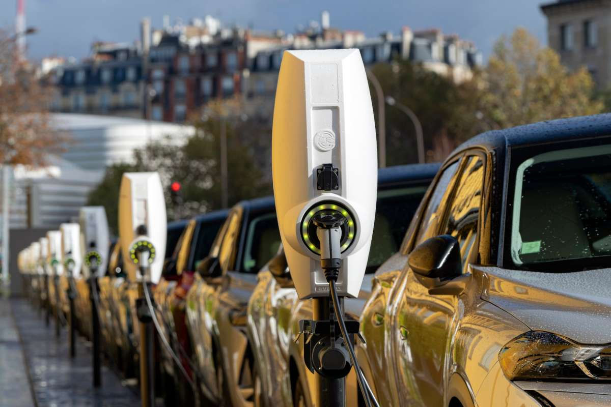Europa a investit 200 de miliarde de euro în propria producție de automobile electrice.