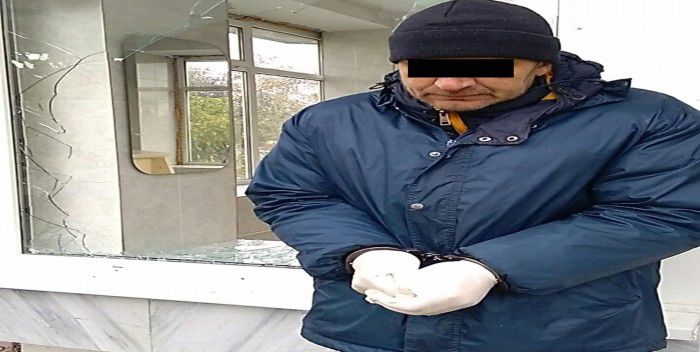 Un bărbat de 39, domiciliat în Capitală, riscă ani grei de puşcărie pentru tentativă de furt. Foto: politia capitalei