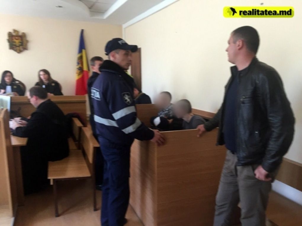 Dosarul omorului minorei din Străşeni: Ședinţele de judecată, desfășurate cu uşile închise