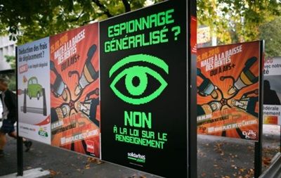 Вопрос о расширении полномочий разведки в Швейцарии вызвал широкие дебаты в обществе.