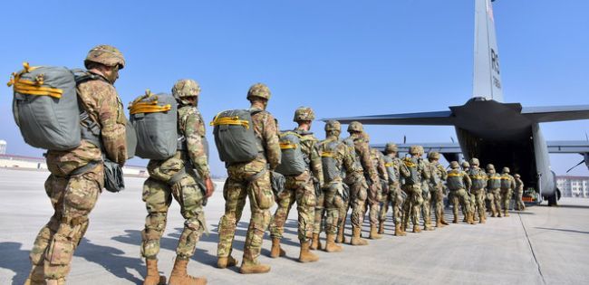 Глава Пентагона заявил, что вывод войск США из Афганистана идет с опережением графика.