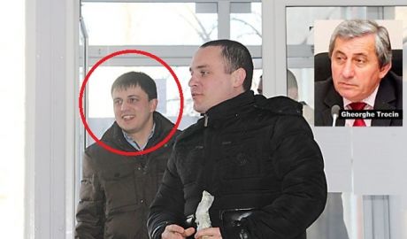 Сына бывшего члена Счетной палаты задержали по подозрению в мошенничестве.
