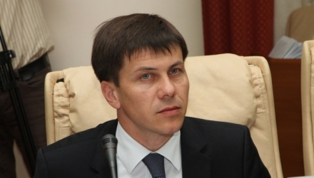 Oleg Efrim a mai spus că Valeriu Zubco se află acum în concediu plătit.