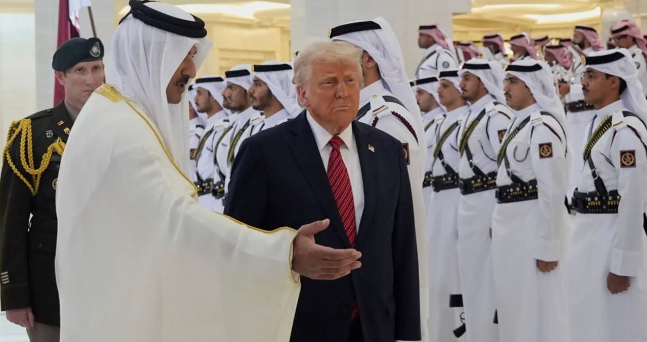 Пенс счел подаренный Катаром Трампу самолет угрозой безопасности.