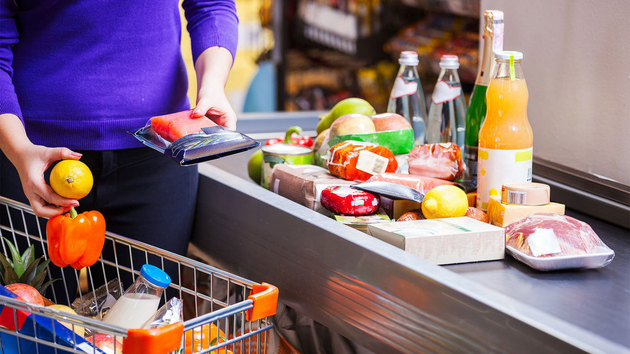 Prețurile mondiale la alimente continuă să crească: Uleiul bate recordurile.