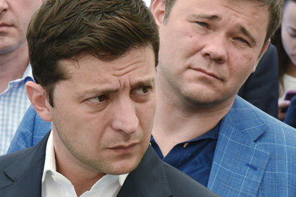 В «отставке» главы офиса Зеленского обнаружили новые странности.