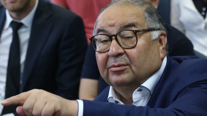 Миллиардер пообещал раз в неделю награждать авторов лучших работ смартфонами iPhone 7Plus.