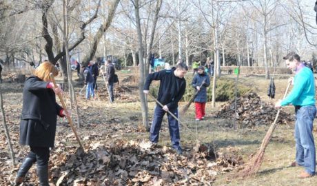 Кампания по уборке стартует на побережье реки Бык.