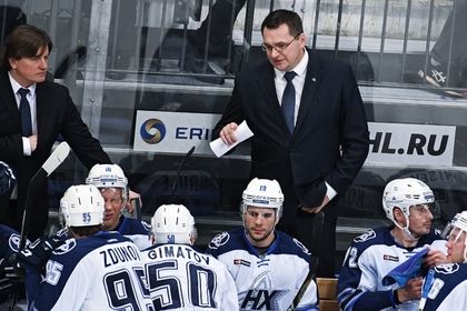 Назаров заявлял, что своевременно приходящие хоккеистам зарплаты мешали ему настраивать игроков на результат.