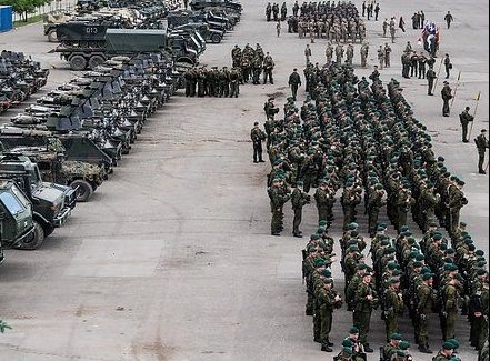 Armata rusă recunoaște că are o unitate pentru războiul informatic.
