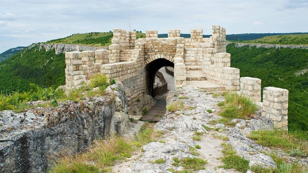 În anticul orăşel ar fi trăit circa 300-350 de oameni, în case de două etaje