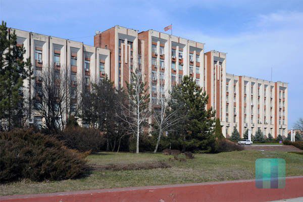 Вопрос введения внешнего управления на кризисных предприятиях также вызвал вопросы у членов Верховного совета.