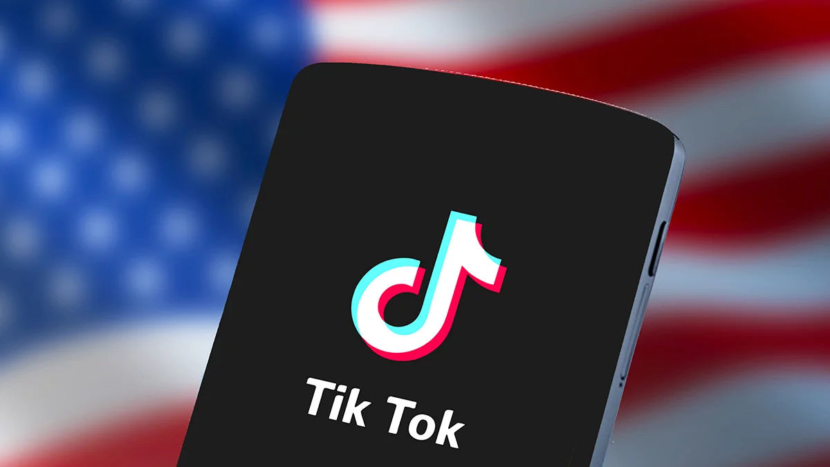 Белый дом дал госучреждениям 30 дней на удаление TikTok.