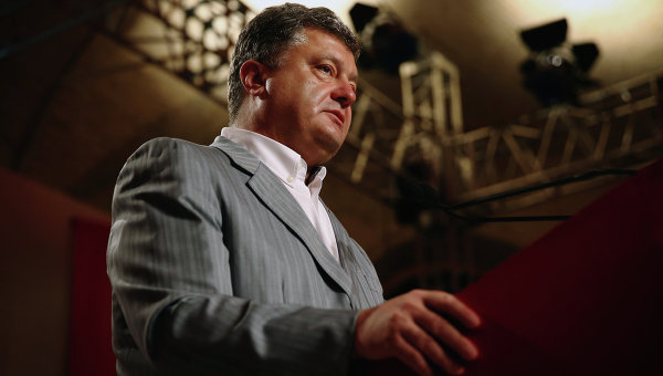 Президент Украины Петр Порошенко принял приглашение посетить финал чемпионата мира по футболу.