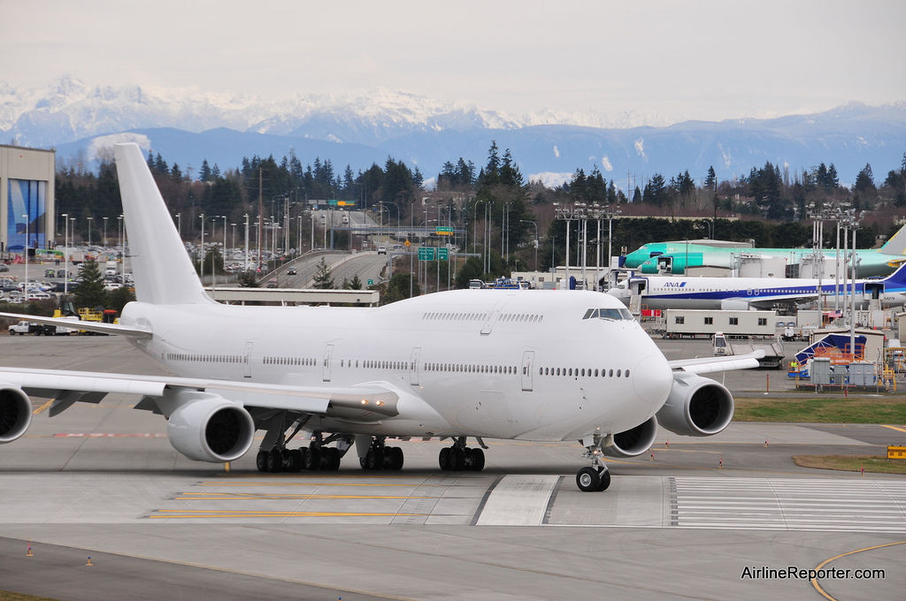 Портфель заказов на Boeing 747-8 сократился до 32 самолетов.