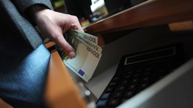 Личность сообщника устанавливается.  