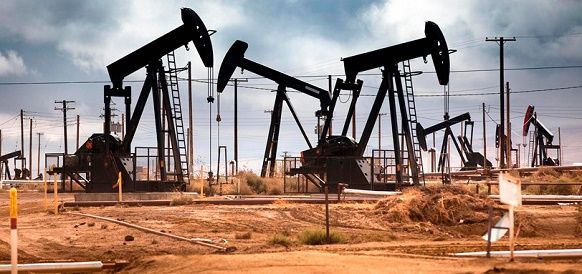 Нефть дешевеет из-за падения спроса в связи с COVID-19.