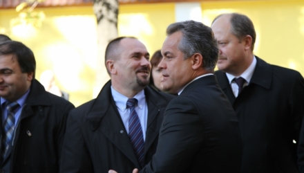 Parlamentarul a comentat astfel cererea fracțiunii PCRM de convocare a Parlamentului în sesiune extraordinară.