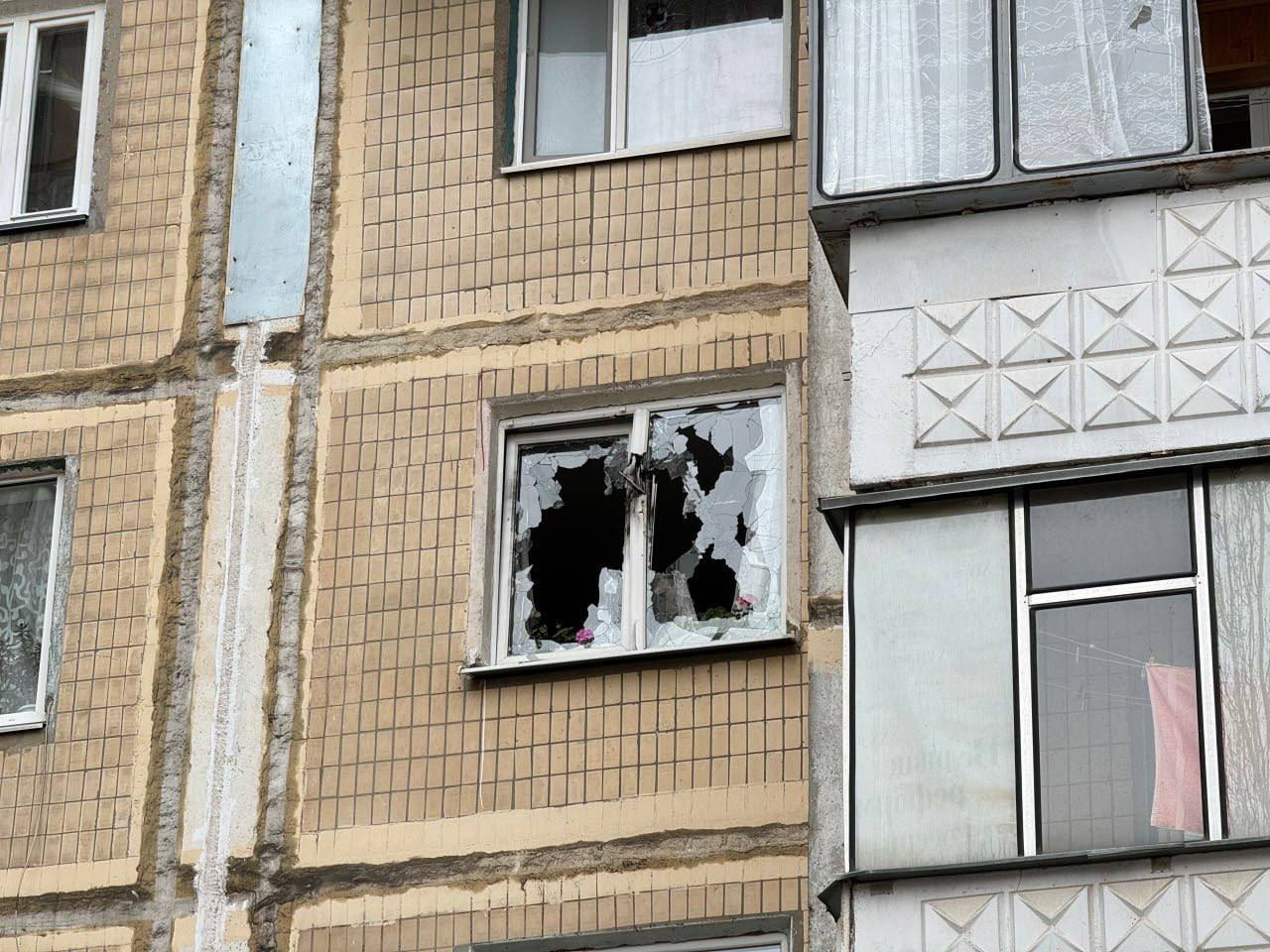 Беспилотник попал в жилой дом в Белгороде: есть погибший и пострадавшие.