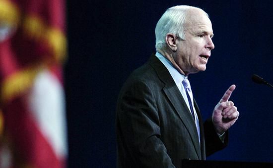 Дональд Трамп заявил, что сенатор-республиканец Джон Маккейн не является героем военной компании во Вьетнаме.