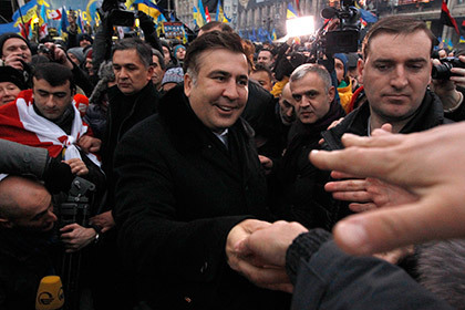 Михаил Саакашвили на «Евромайдане», 7 декабря 2013 года. Фото: Василий Федосенко / Reuters