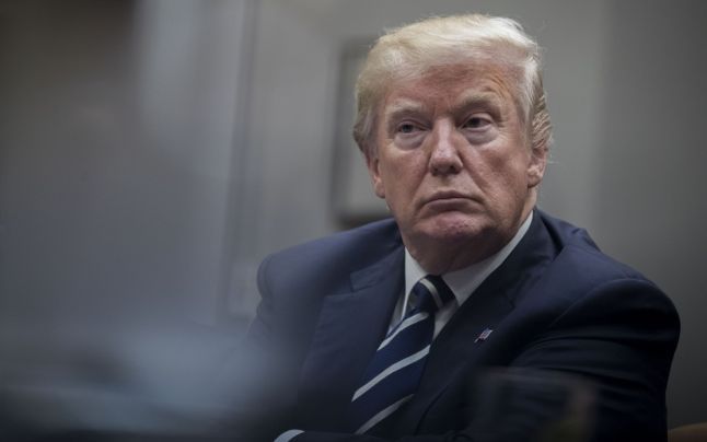 Trump prelungeşte suspendarea sancţiunilor vizând programul nuclear al Iranului. Foto: EPA