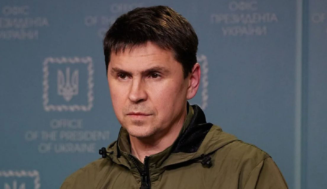 Подоляк о мобилизации в РФ: Путин планирует воевать силами стариков и офисного планктона.