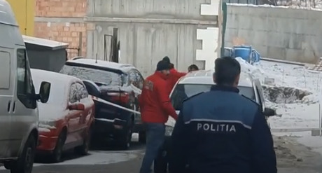 В Румынии отец выбросился из окна 10 этажа вместе с дочерью.