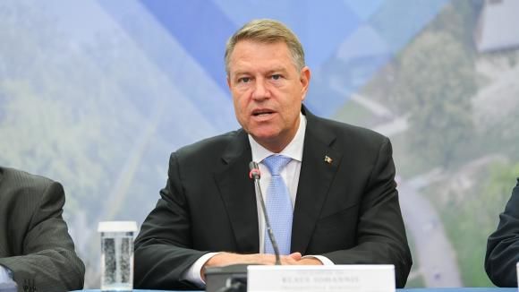 Президент Румынии еще раз раскритиковал правительство за его экономическую политику. 