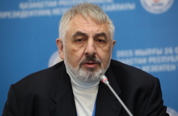 Vladimir Socor susține că Republica Moldova se îndreaptă spre alegeri anticipate.