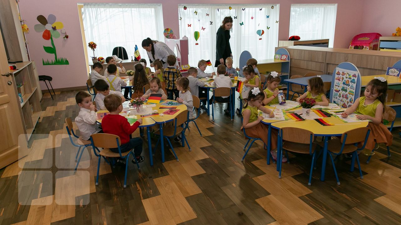 Сотрудники детсада в селе Лэпушна жалуются на задержки зарплаты.