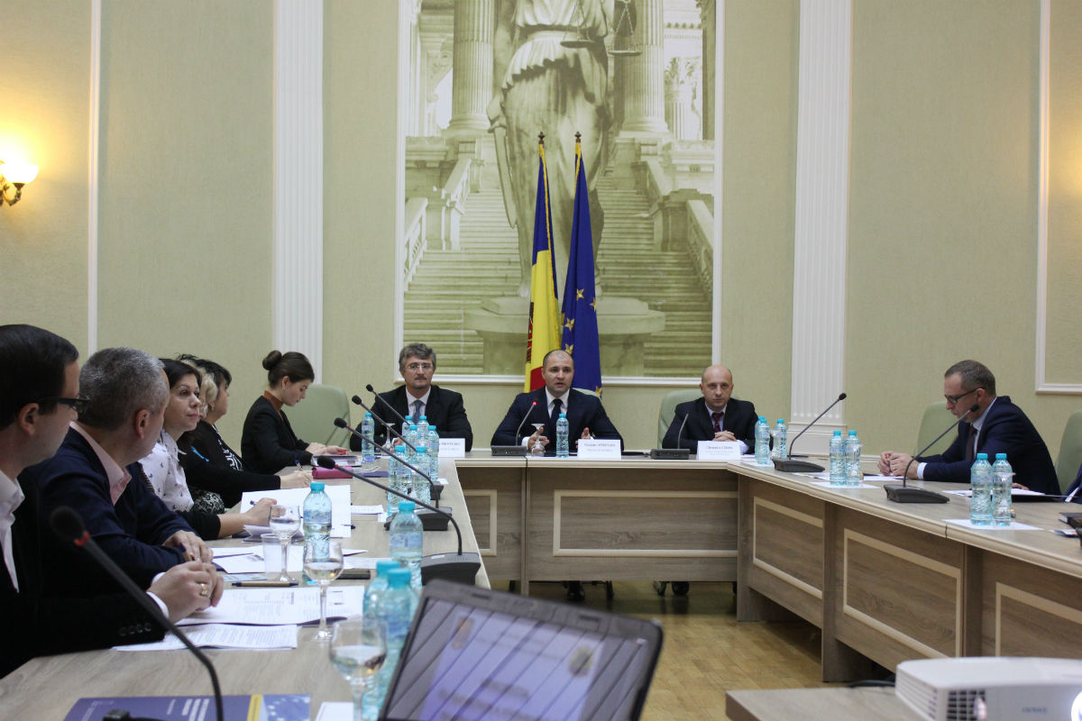 Cum va funcționa sistemul de monitorizare electronică a condamnaților. Foto: Ministerul Justiţiei