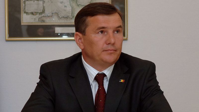 Плешка о пошлинах на товары при ввозе в РФ: Техническая, бюрократическая неразбериха.