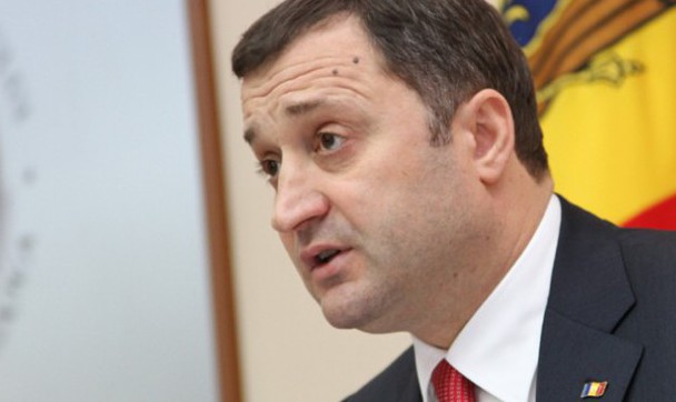 Vlad Filat, a convenit cu preşedintele ţării, Nicolae Timofti, ca joi să fie desemnat un premier interimar. 