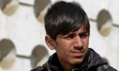 Celălalt băiat "Buzkashi" este Jawanmard Paiz, de aceeaşi vârstă cu Fawad, fiul unui proeminent actor afgan, care joacă rolul unui orfan în film