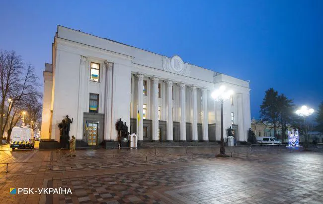В Украине ввели уголовную ответственность за фото- и видеосъемку перемещений ВСУ.