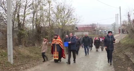 Живут в коммуне Бобейка больше трех тысяч человек.