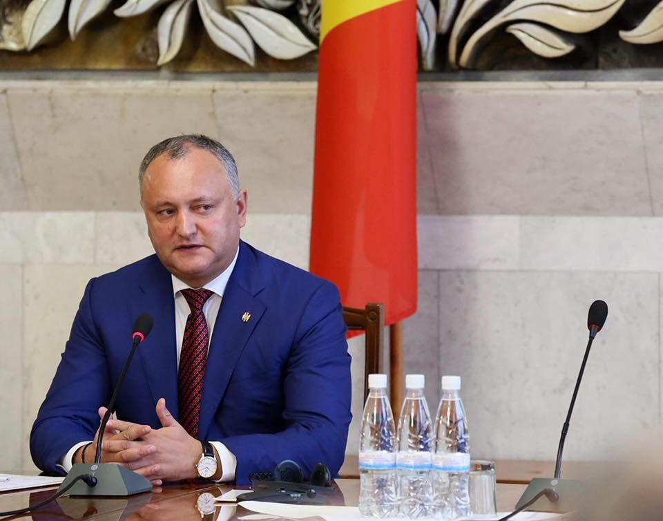 Respingerea lui Sturza, cu pauză. Cui s-a plâns Dodon de atribuţii limitate. Foto: facebook.com- Igor Dodon