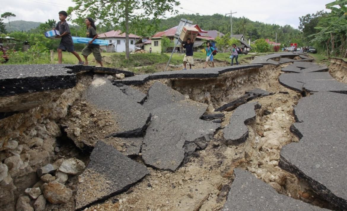 Cutremur puternic: Cel puţin 18 morţi în Papua Noua Guinee